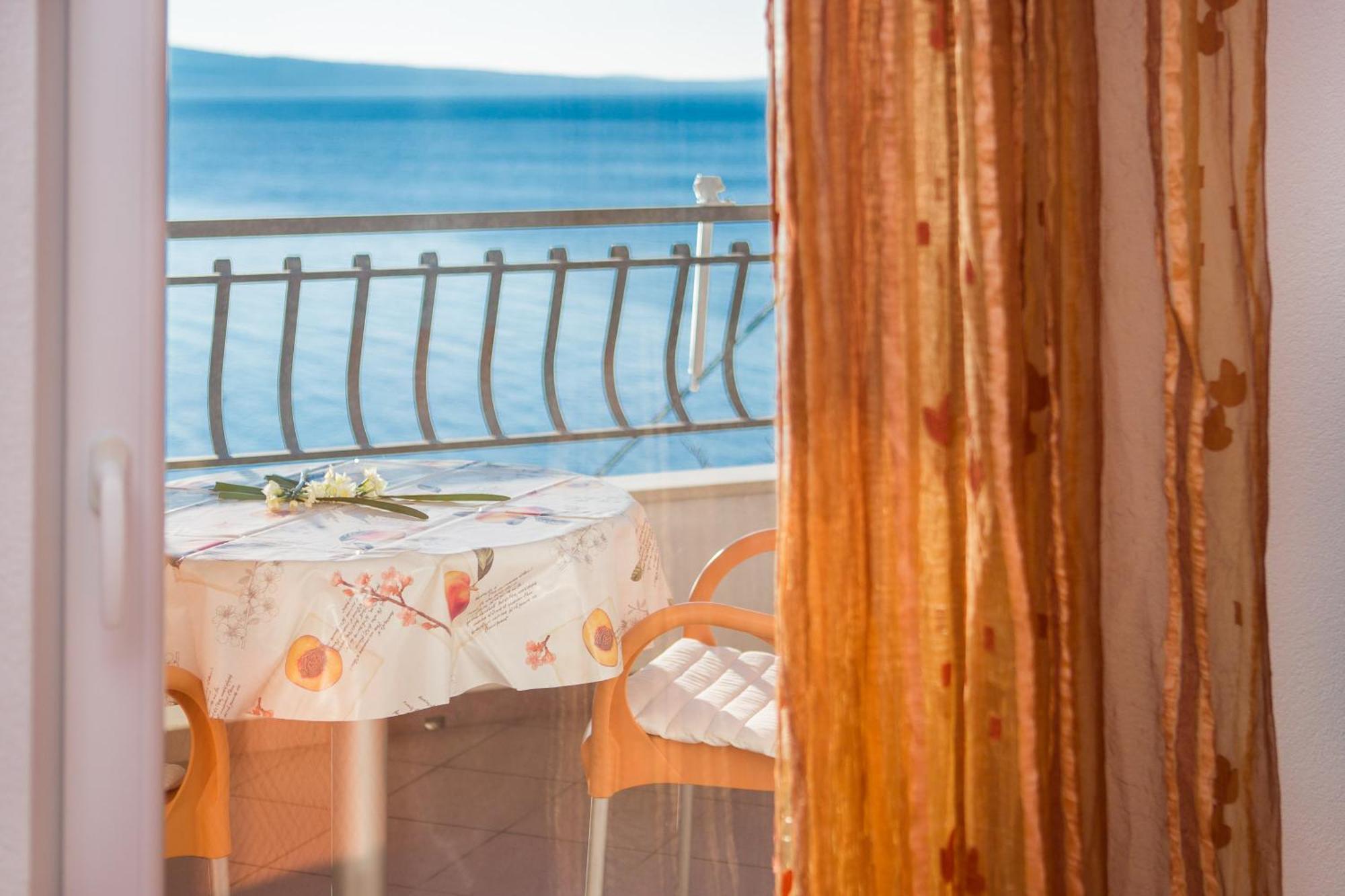 Beach Penthouse Diamond Omiš Eksteriør bilde