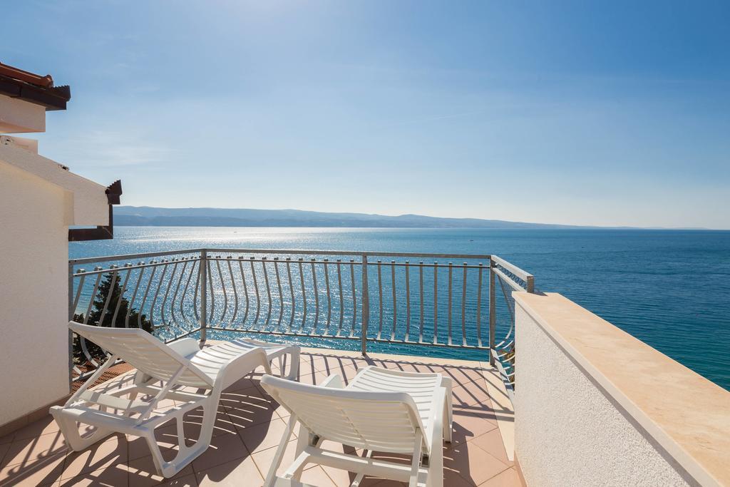 Beach Penthouse Diamond Omiš Eksteriør bilde