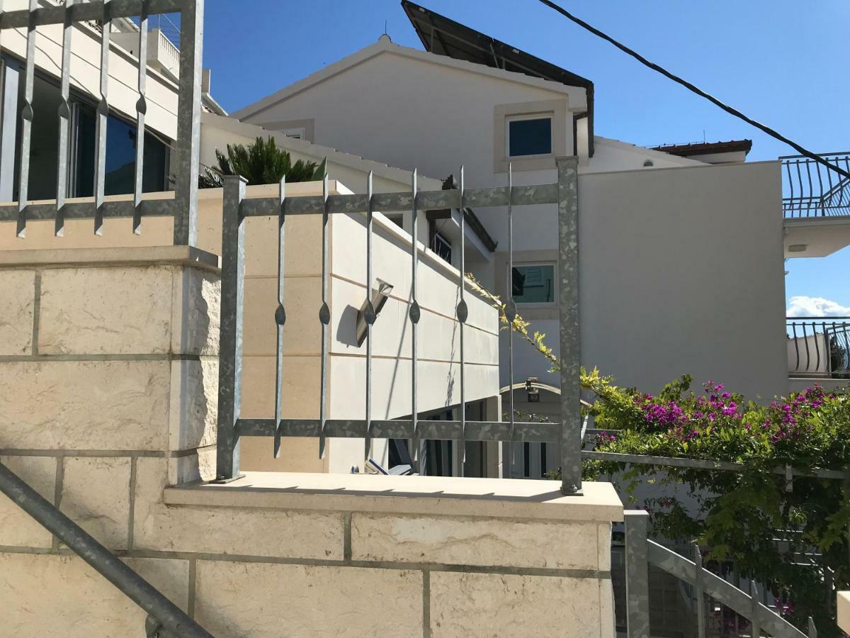 Beach Penthouse Diamond Omiš Eksteriør bilde